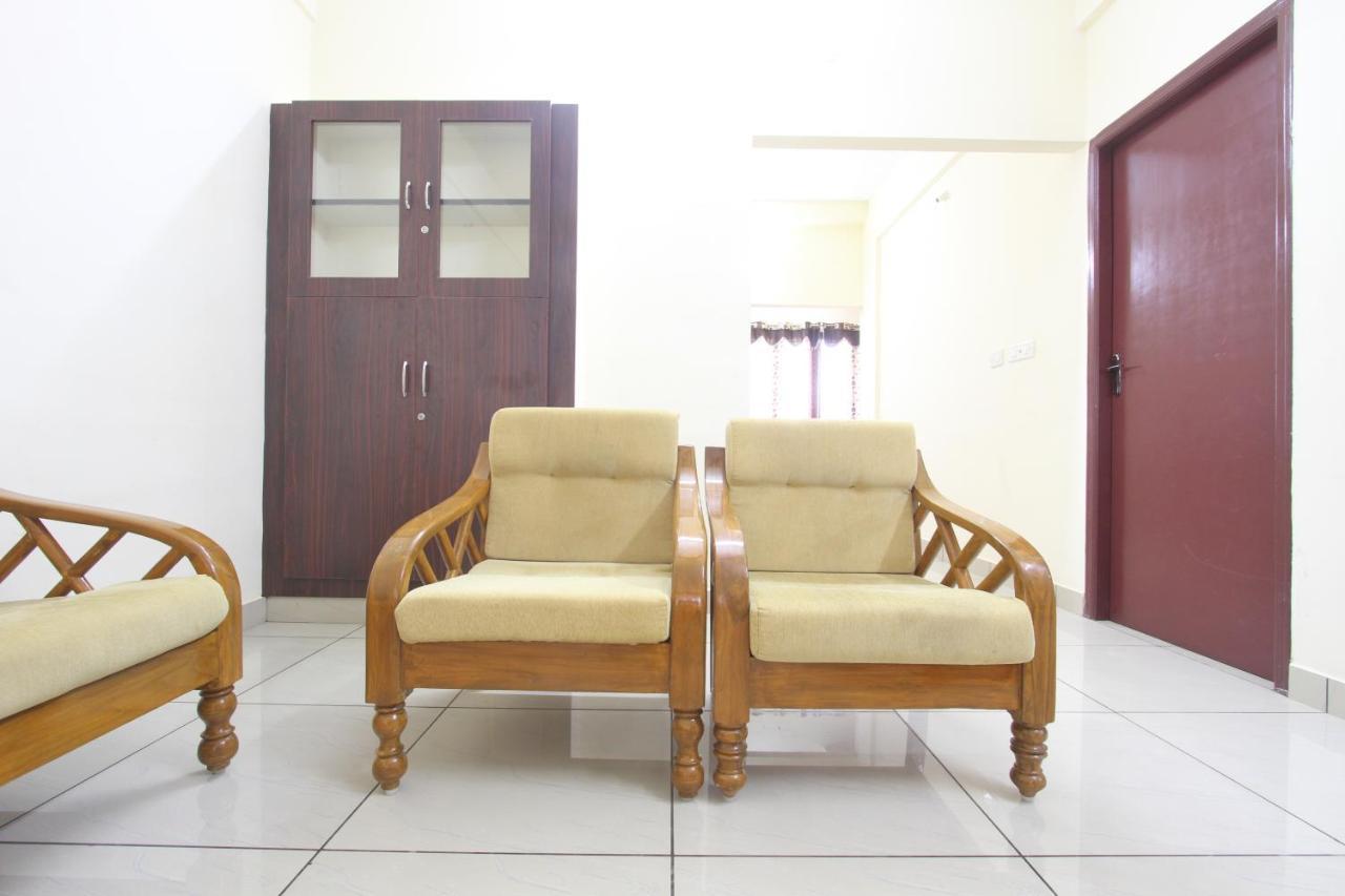 Naadi Homestay Thanjavur Luaran gambar
